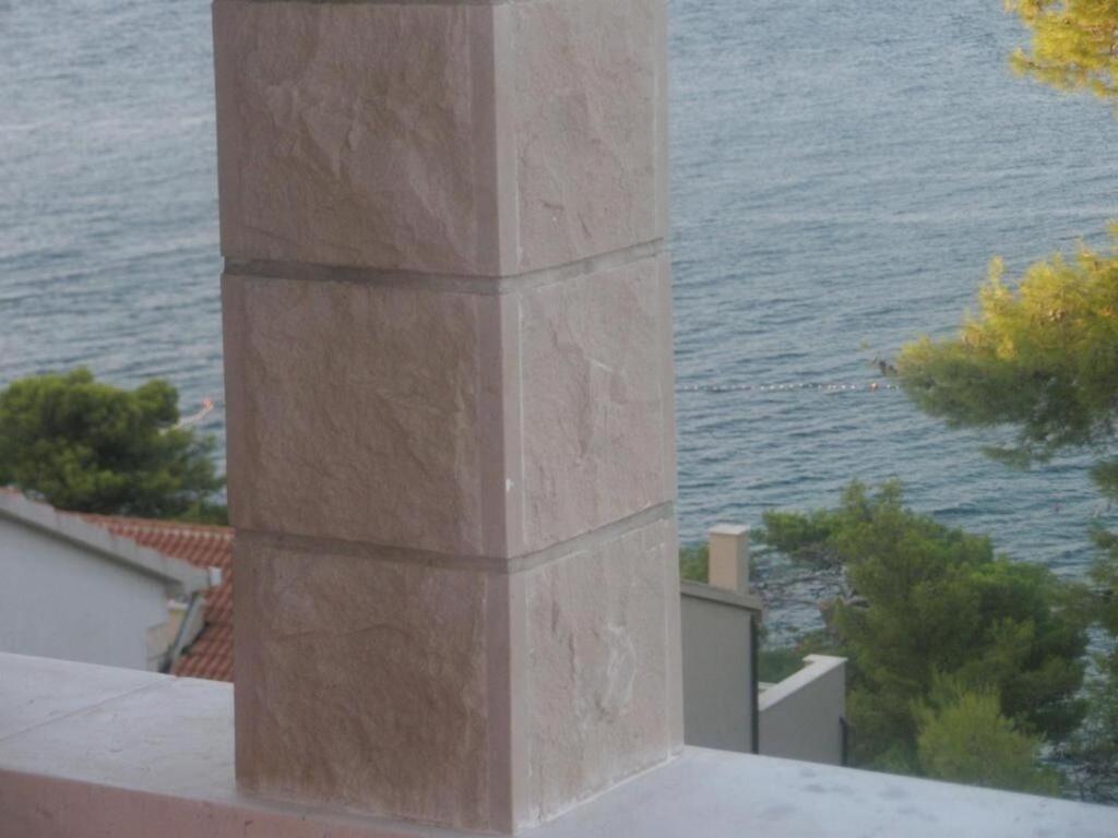 Apartments Damir - 80 M From Beach Postira Buitenkant foto